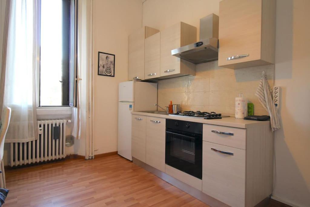 Apartament Splendido Bilocale A 4 Fermate Dal Duomo Mediolan Zewnętrze zdjęcie